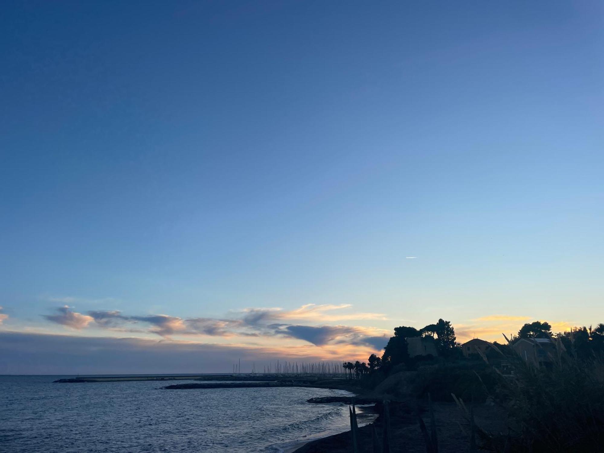 Bistrot Del Mare Apartment Santo Stefano al Mare Ngoại thất bức ảnh