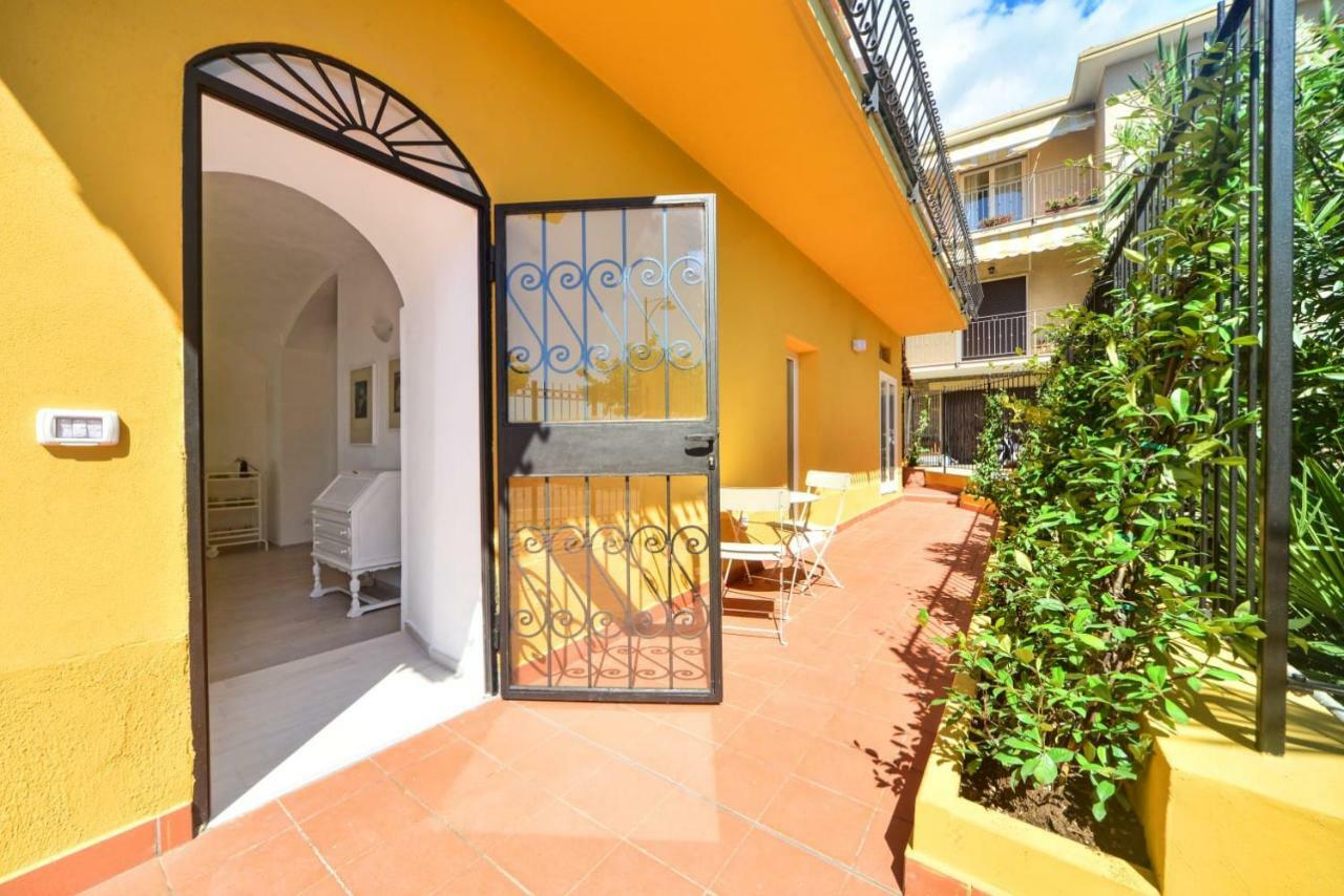 Bistrot Del Mare Apartment Santo Stefano al Mare Ngoại thất bức ảnh